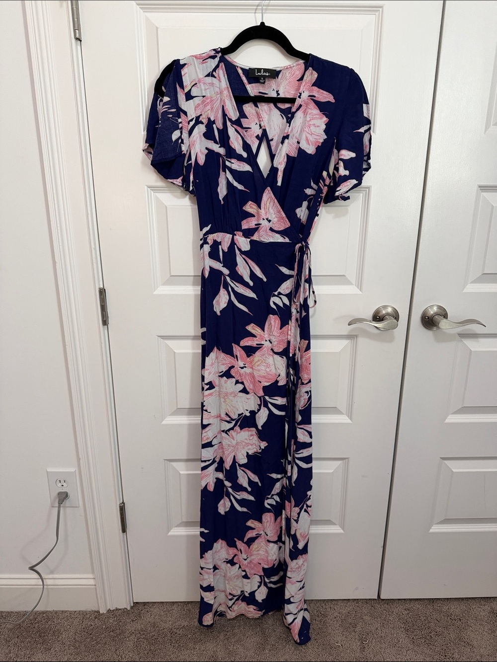 Lulu's Women's Small Azalea Regalia Navy Blue Floral Print Wrap Maxi Dress